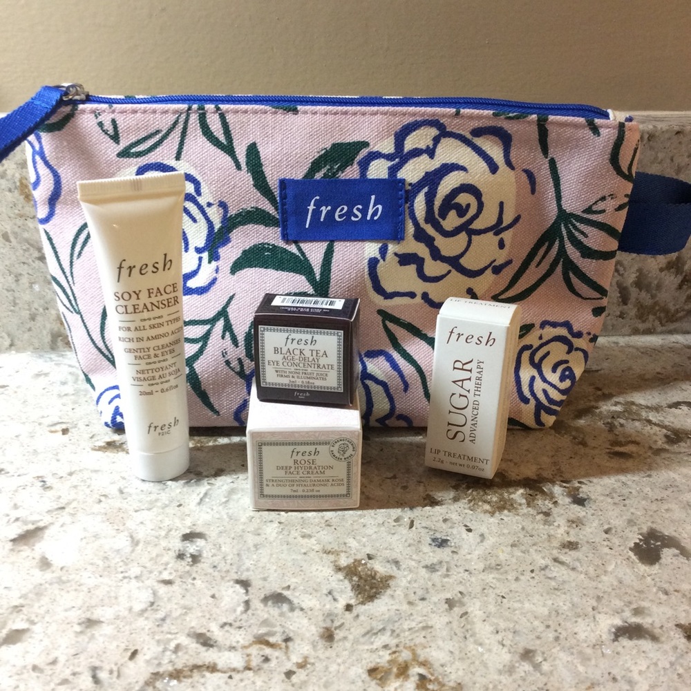 Fresh skin care gift set